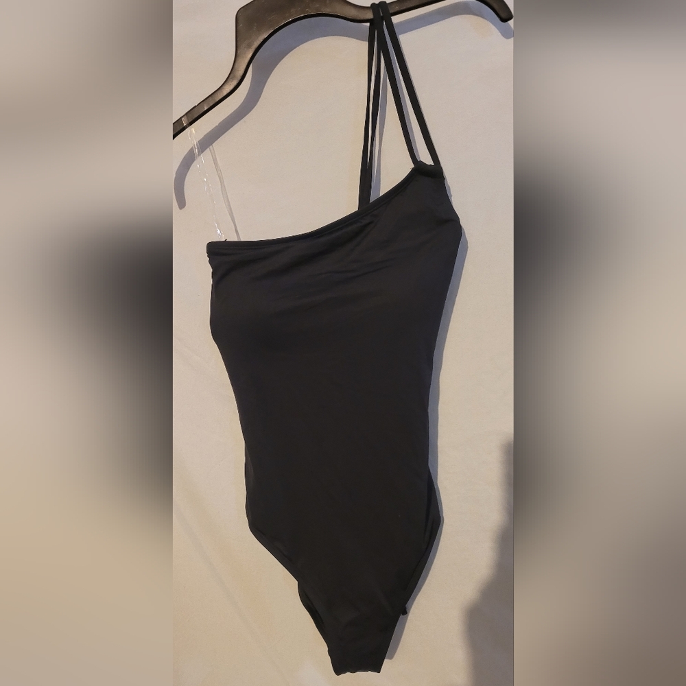 La Blanca Black One-Shoulder Tummy Control Swimsuit with Double Straps, 10